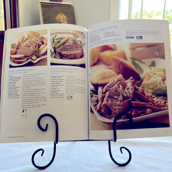 COSTCO COOKBOOK - Picture 2 of 6